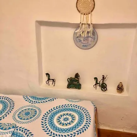 Romantic Old Down Studio بيت للعطل *
