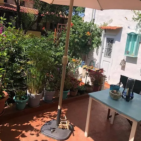 Romantic Old Down Studio بيت للعطل Rhodes City