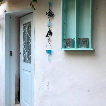 Romantic Old Down Studio